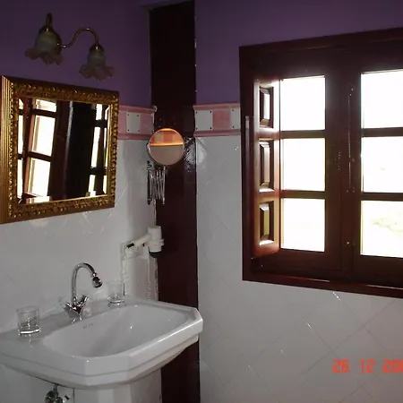Casa De Guela