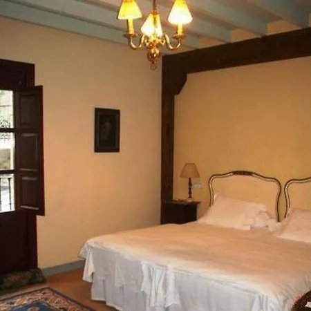 Casa De Guela Σαντιγιάνα ντελ Μαρ